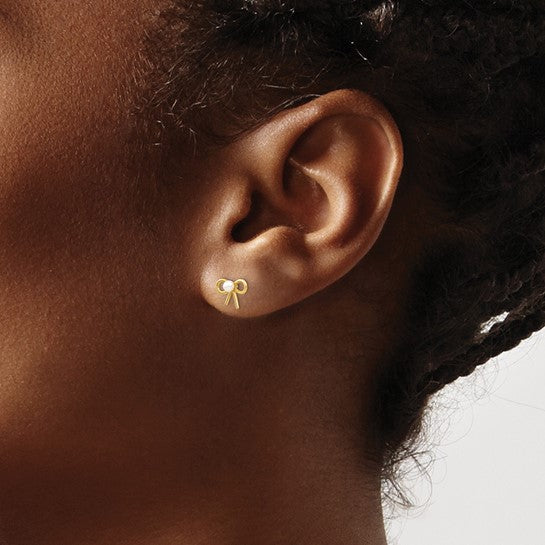 14 Karat Yellow Gold Bow Stud Earrings With Freshwater Pearls
