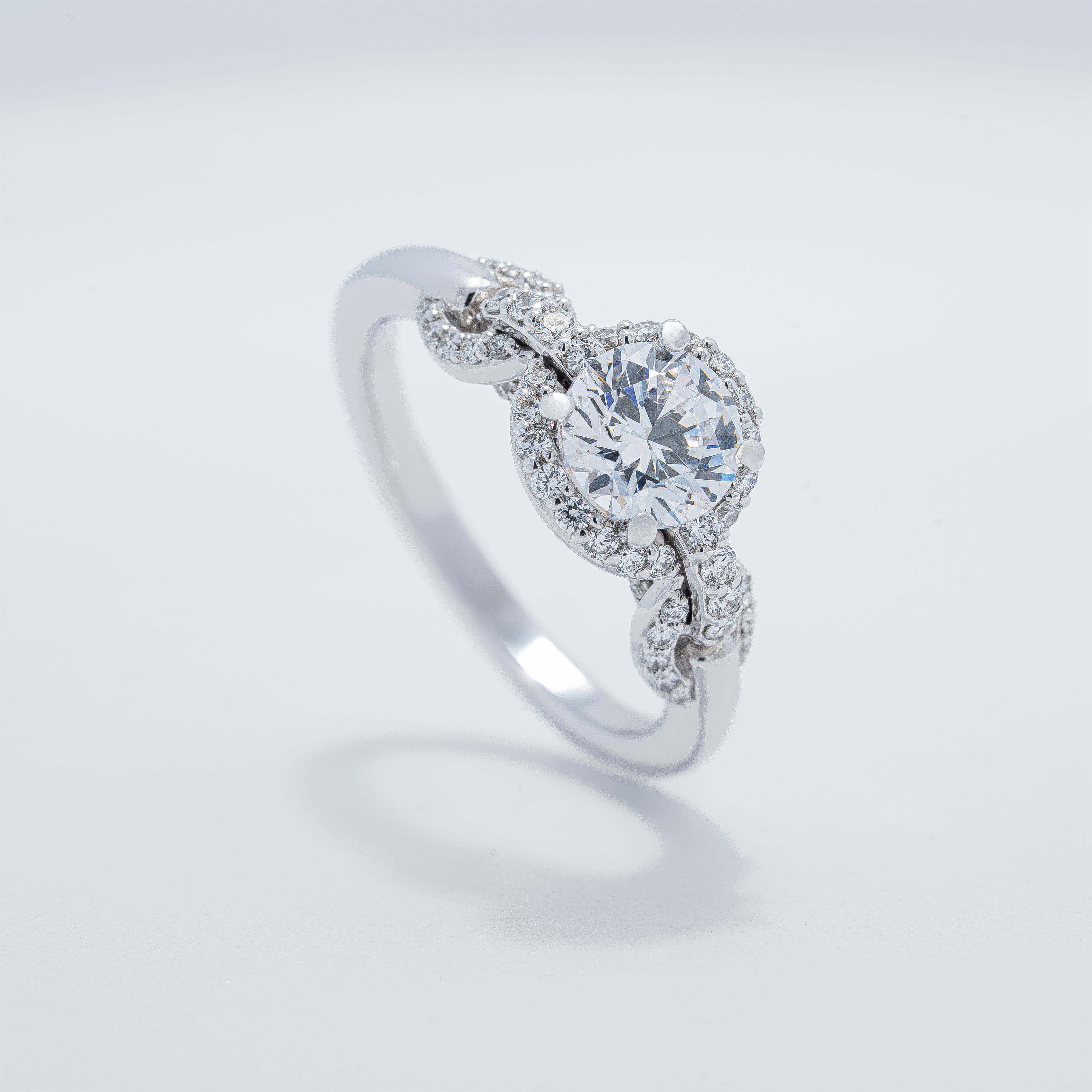Chain Link Halo Semi-Mount Engagement Ring