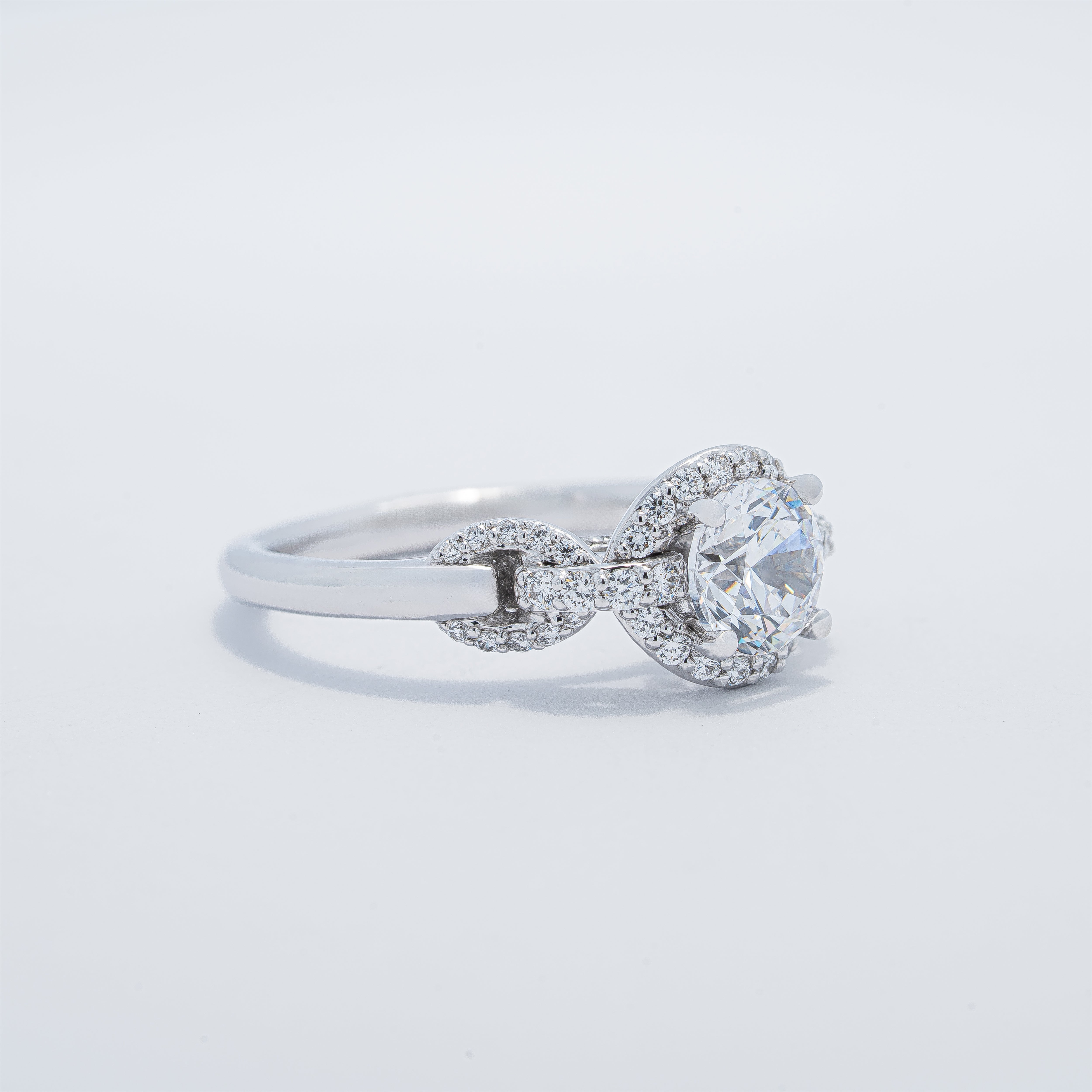 Chain Link Halo Semi-Mount Engagement Ring