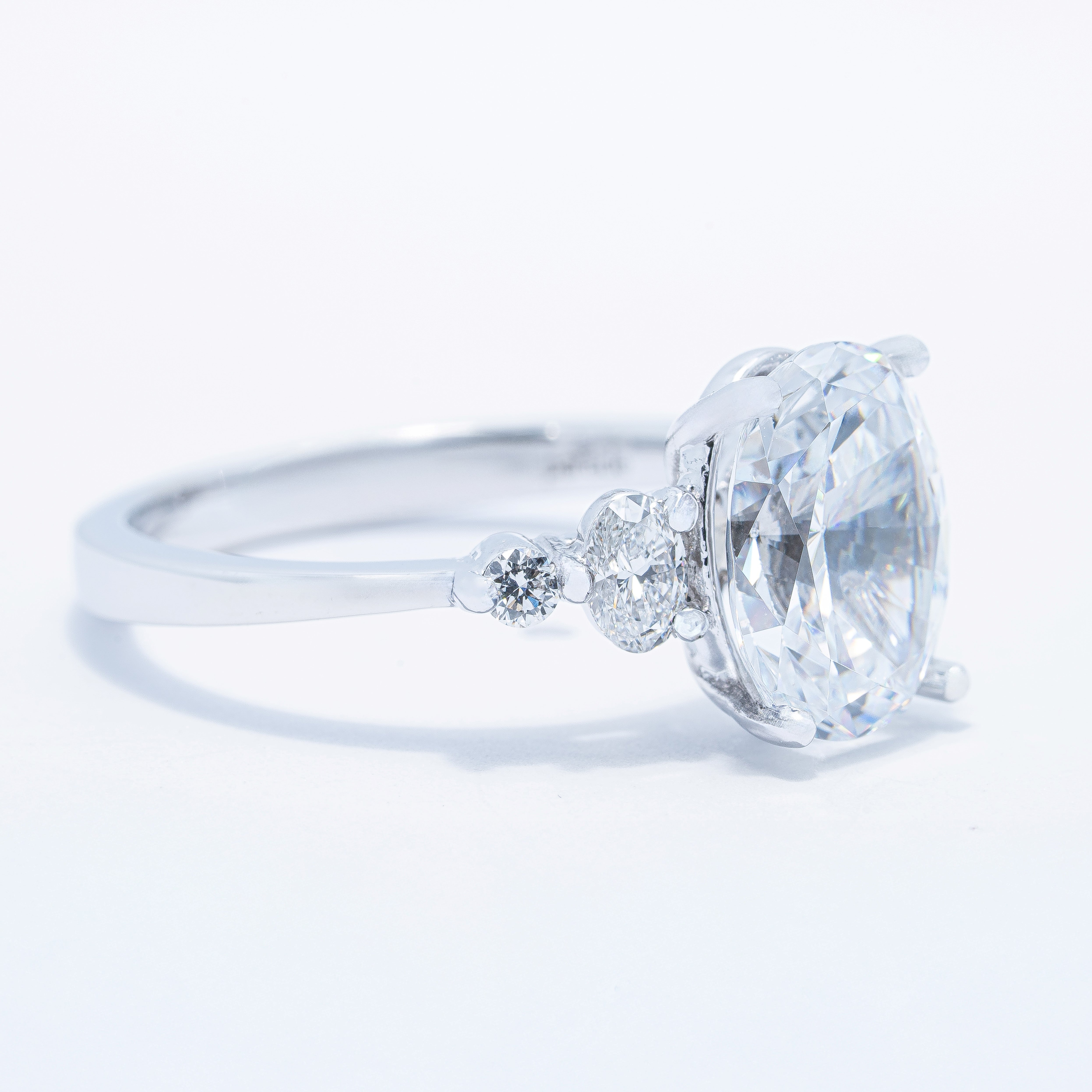 Classic Bridal Engagement Ring