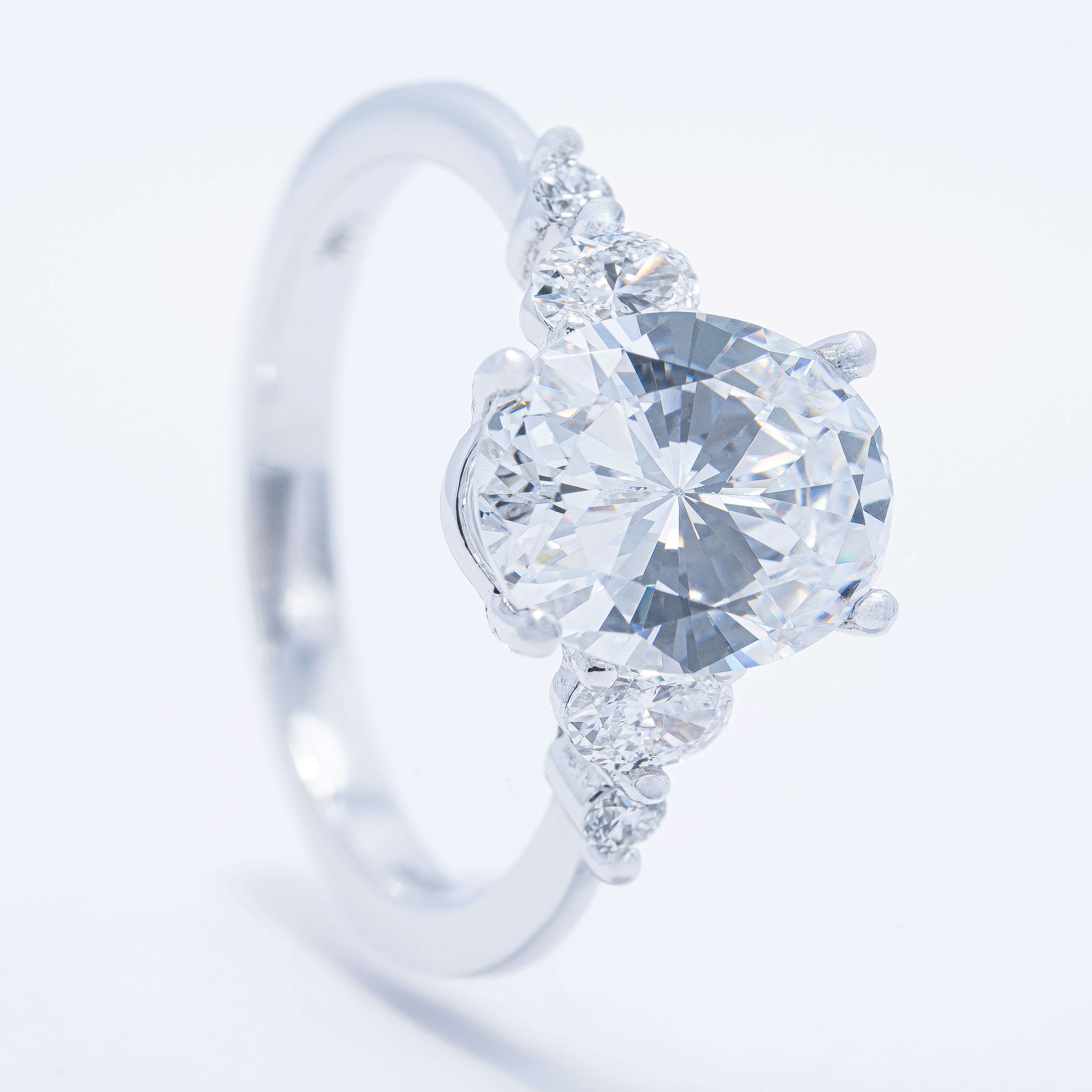 Classic Bridal Engagement Ring