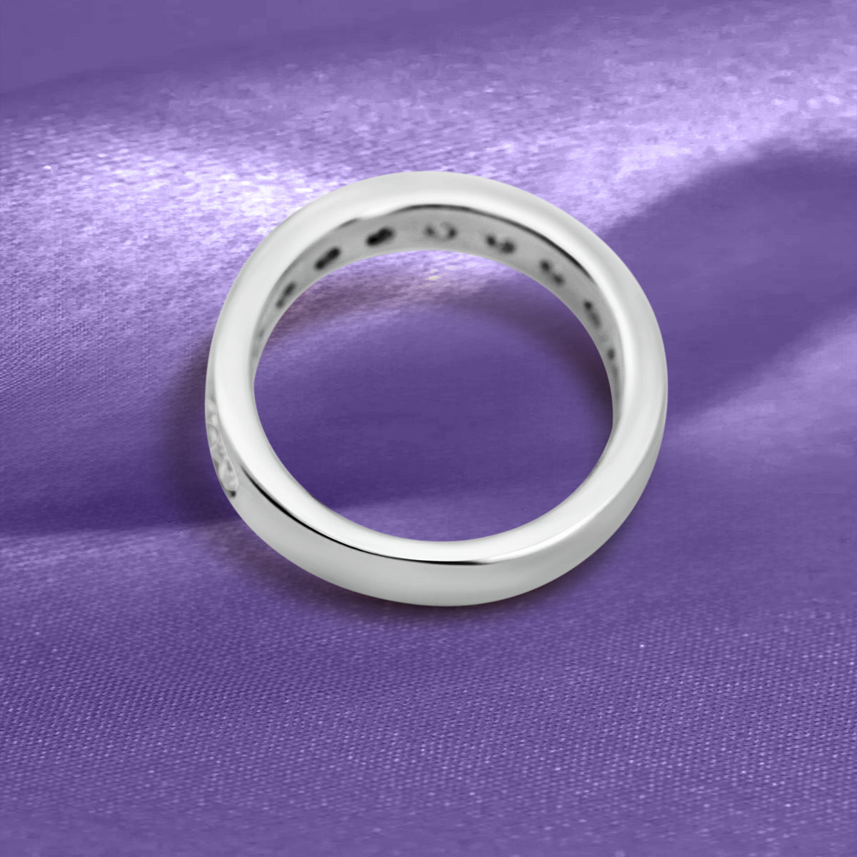 14K White Gold Channel-Set Diamond Wedding Band | 1.00 CTW
