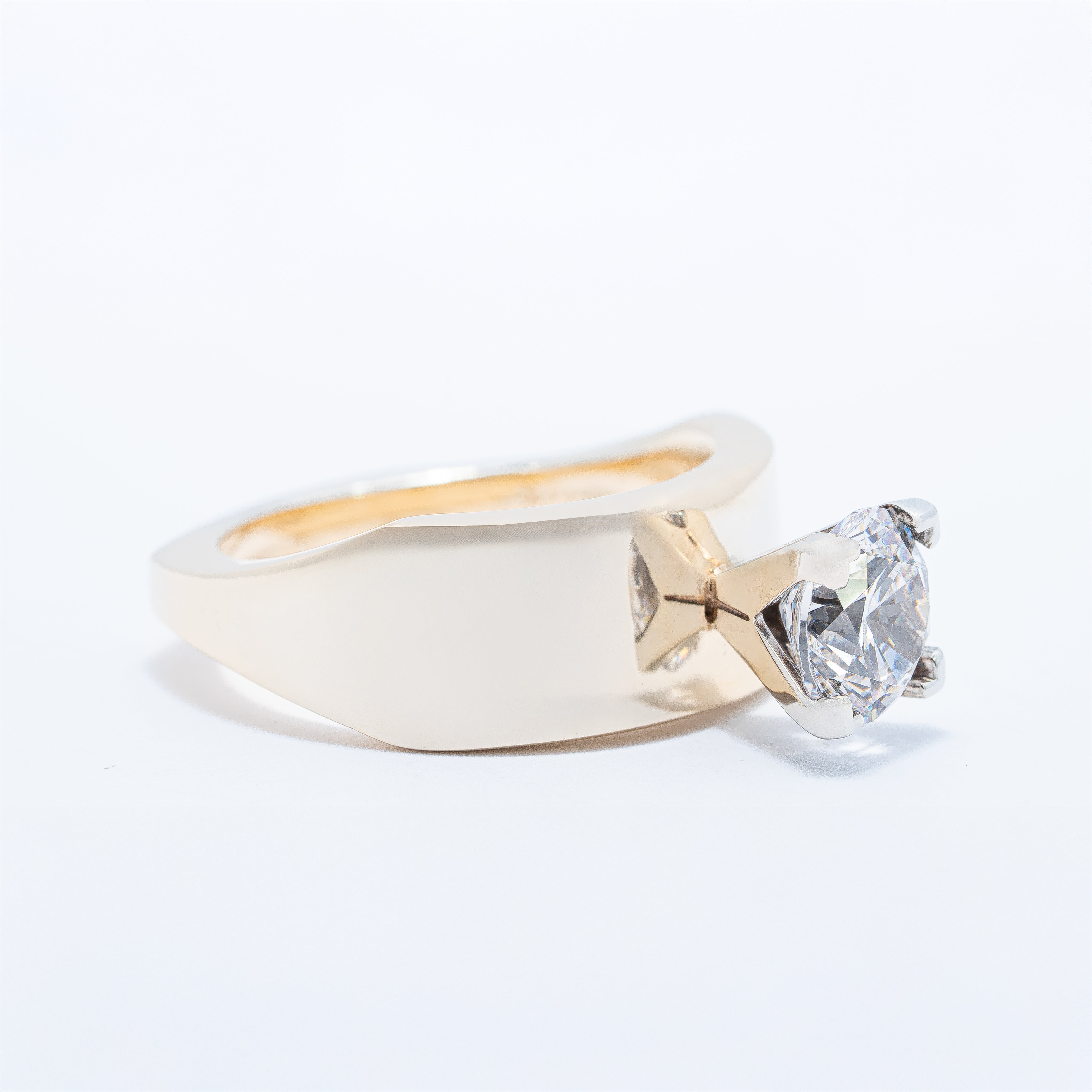 Modern Solitaire Engagement Ring