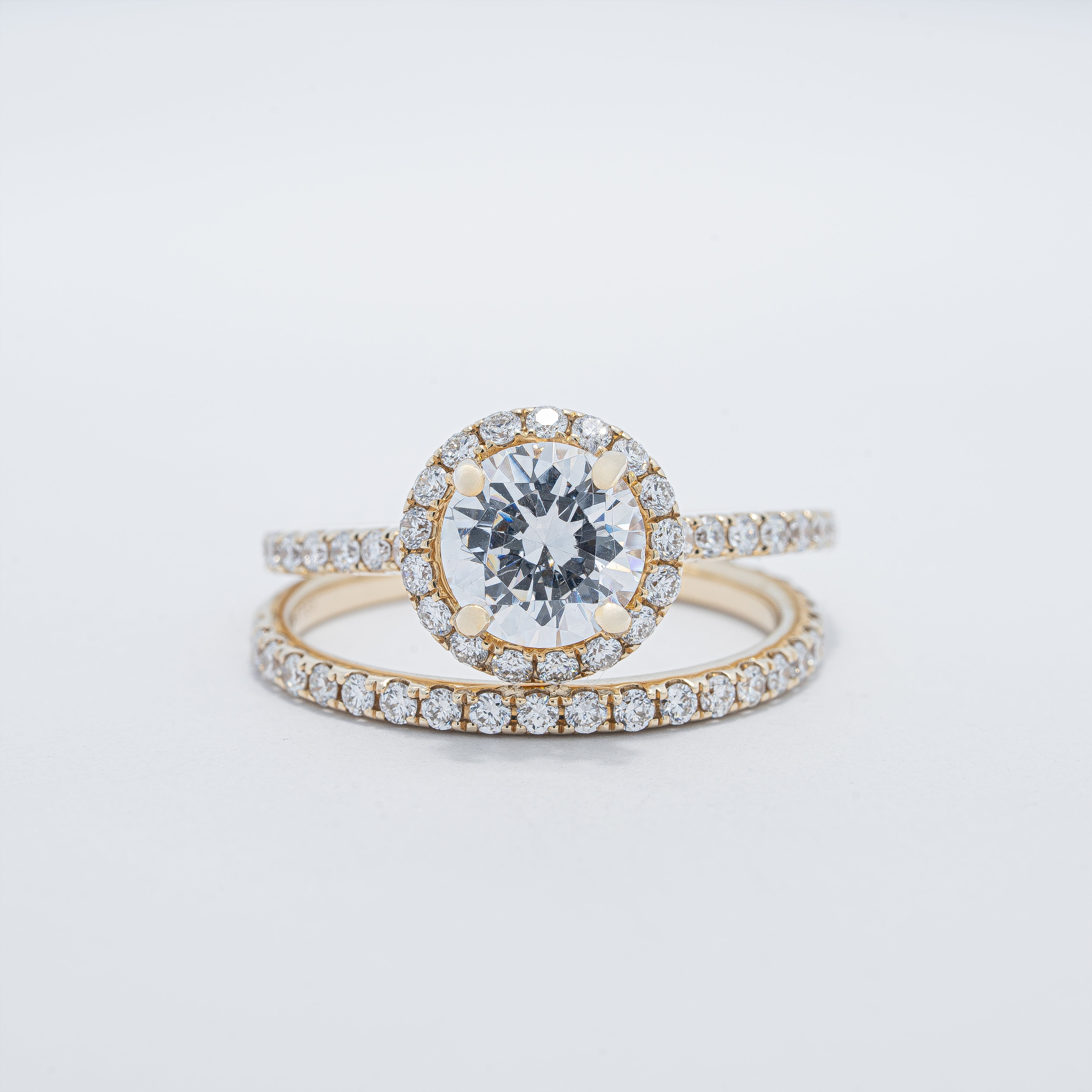 Classic Halo Wedding Set