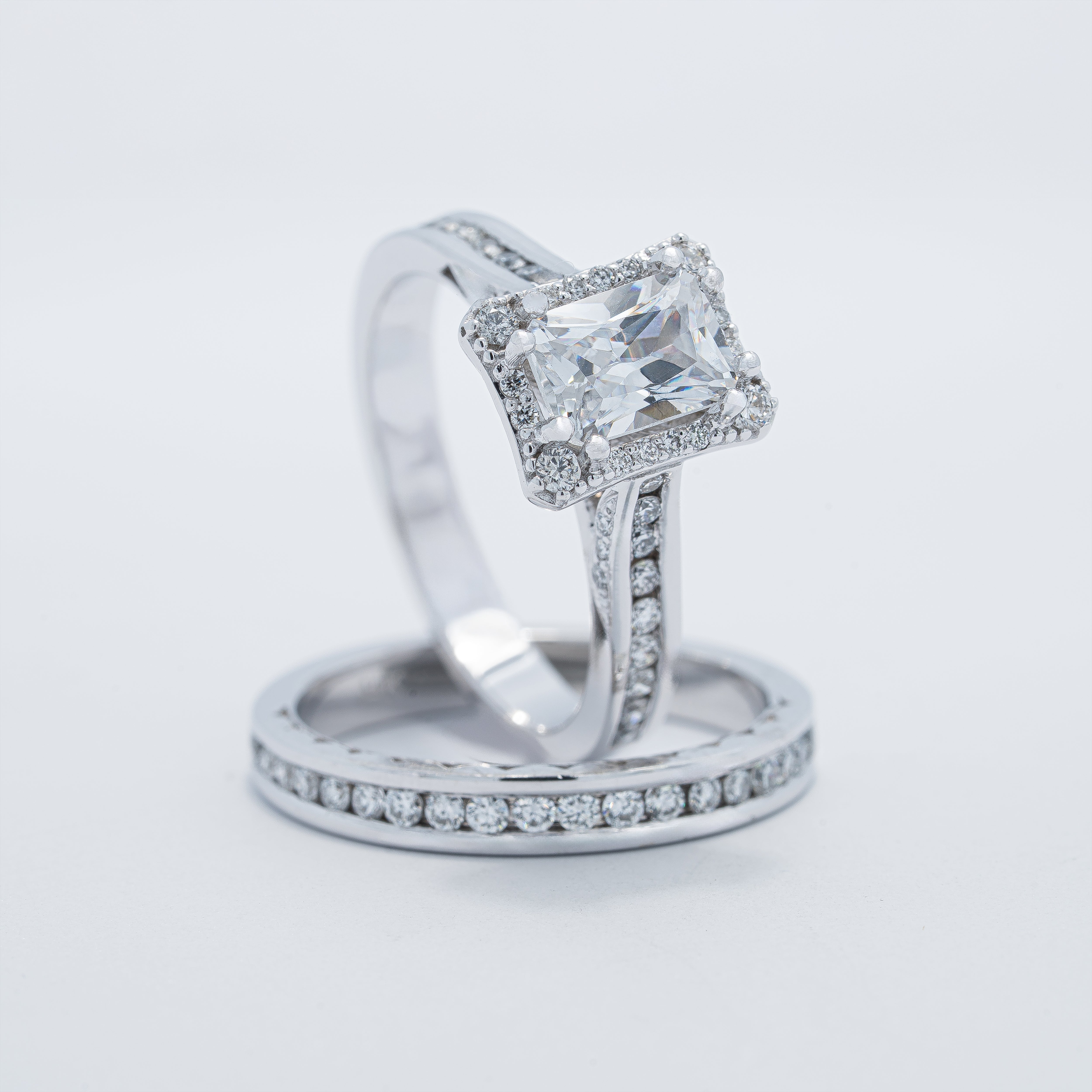 Vintage Halo Wedding Set