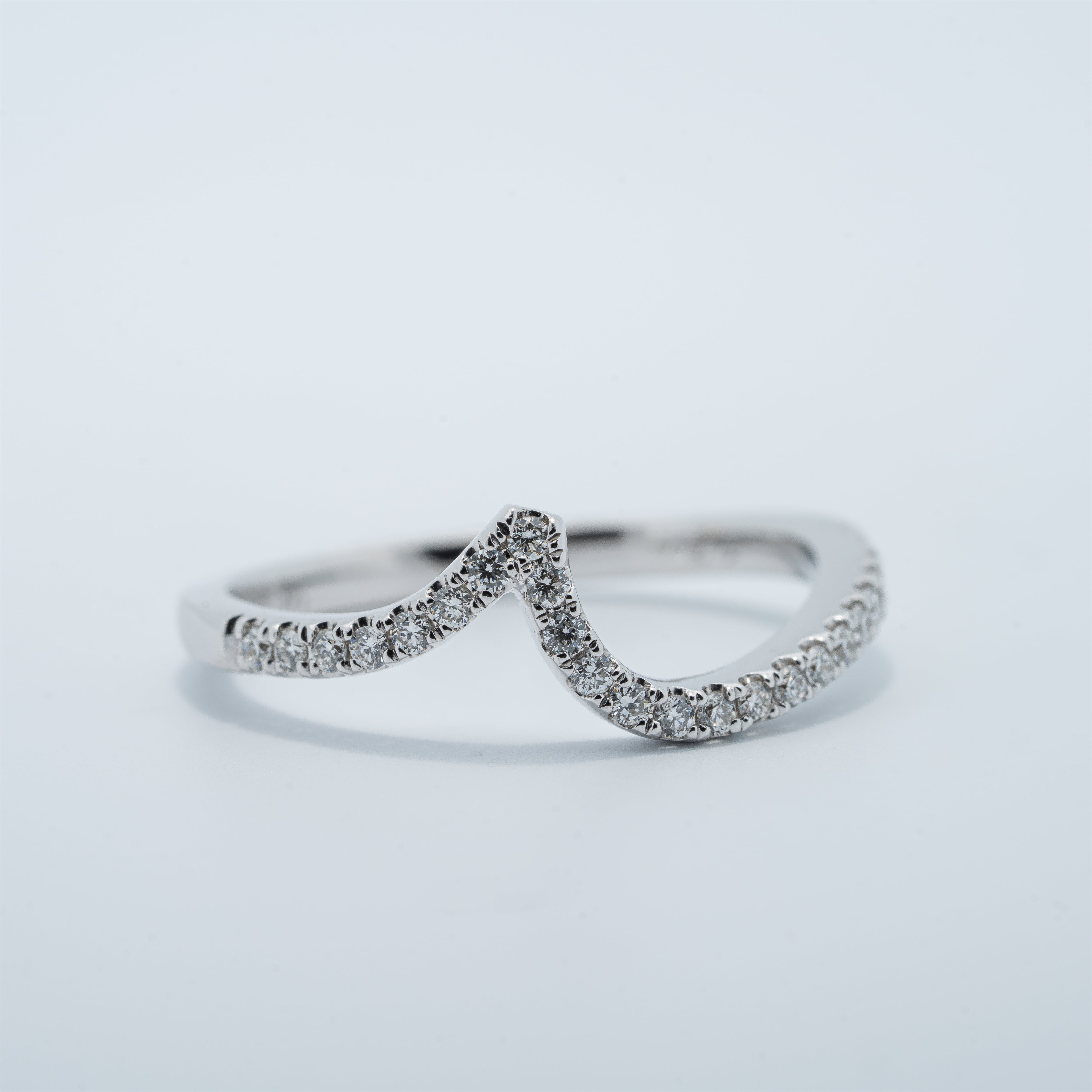 Free Form Swirl Two-Tone Wedding Set