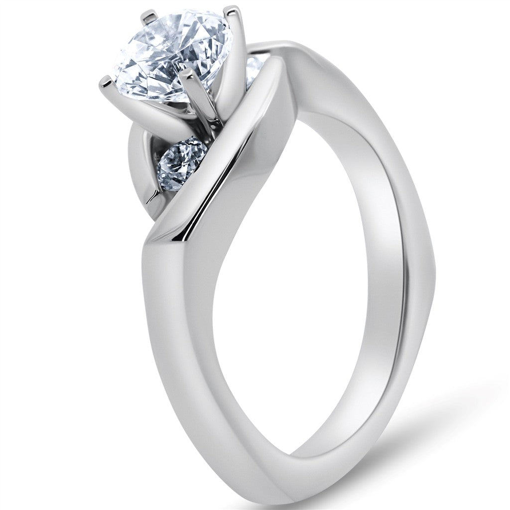 Ladies Three Stone Engaement Ring