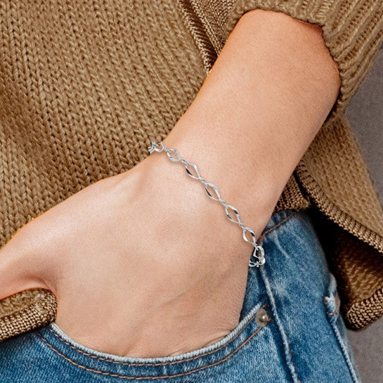 14K White Gold Twist Link Bracelet, 7.25 Inches | Joe Kassab Jewelers