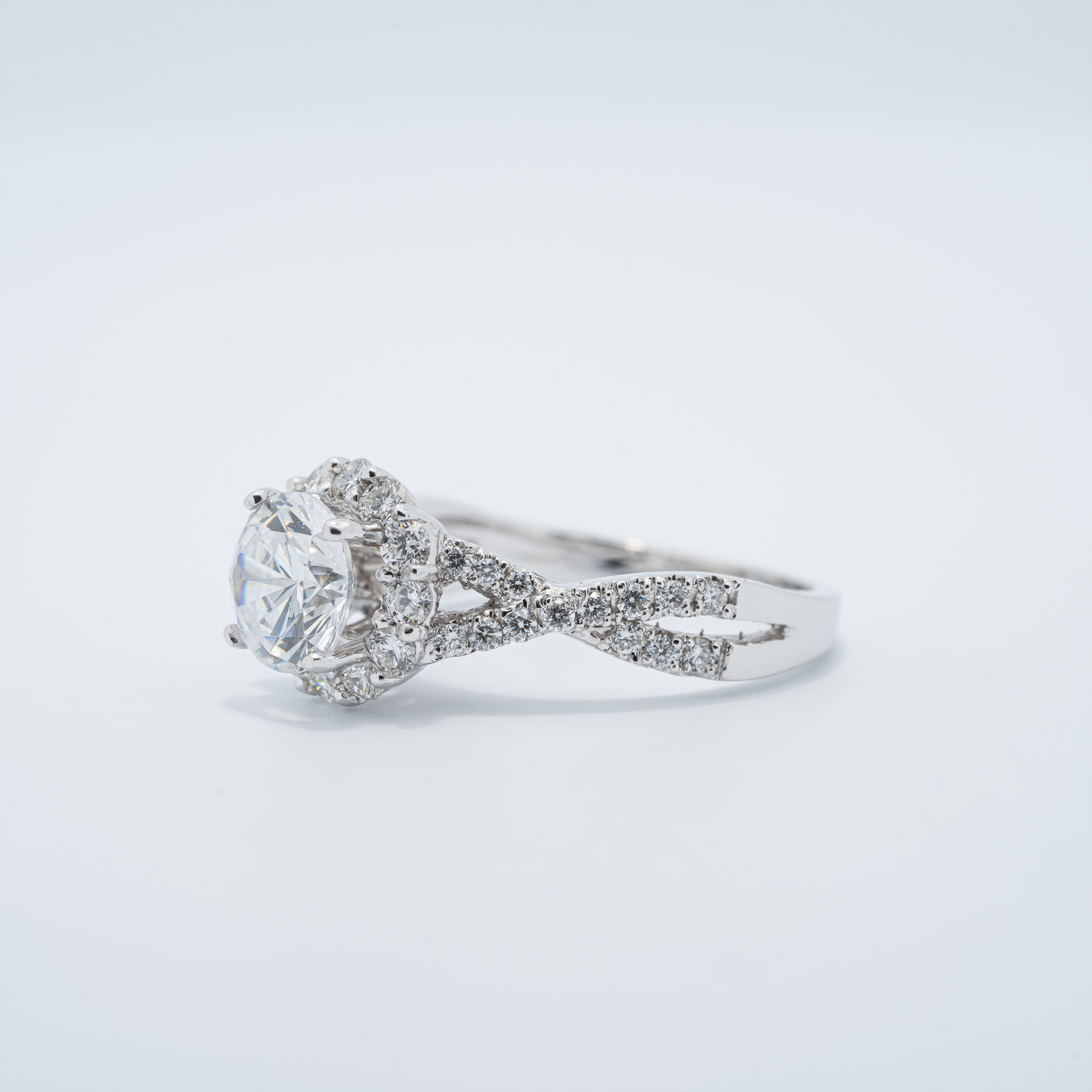 Vintage Style Twist Band Halo Engagement Ring