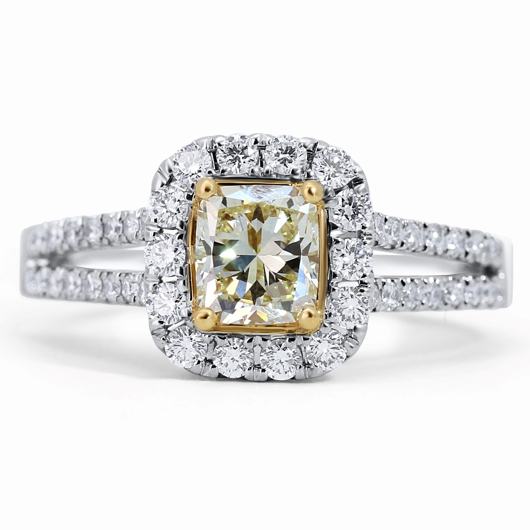 Vintage Halo Diamond Fashion Ring