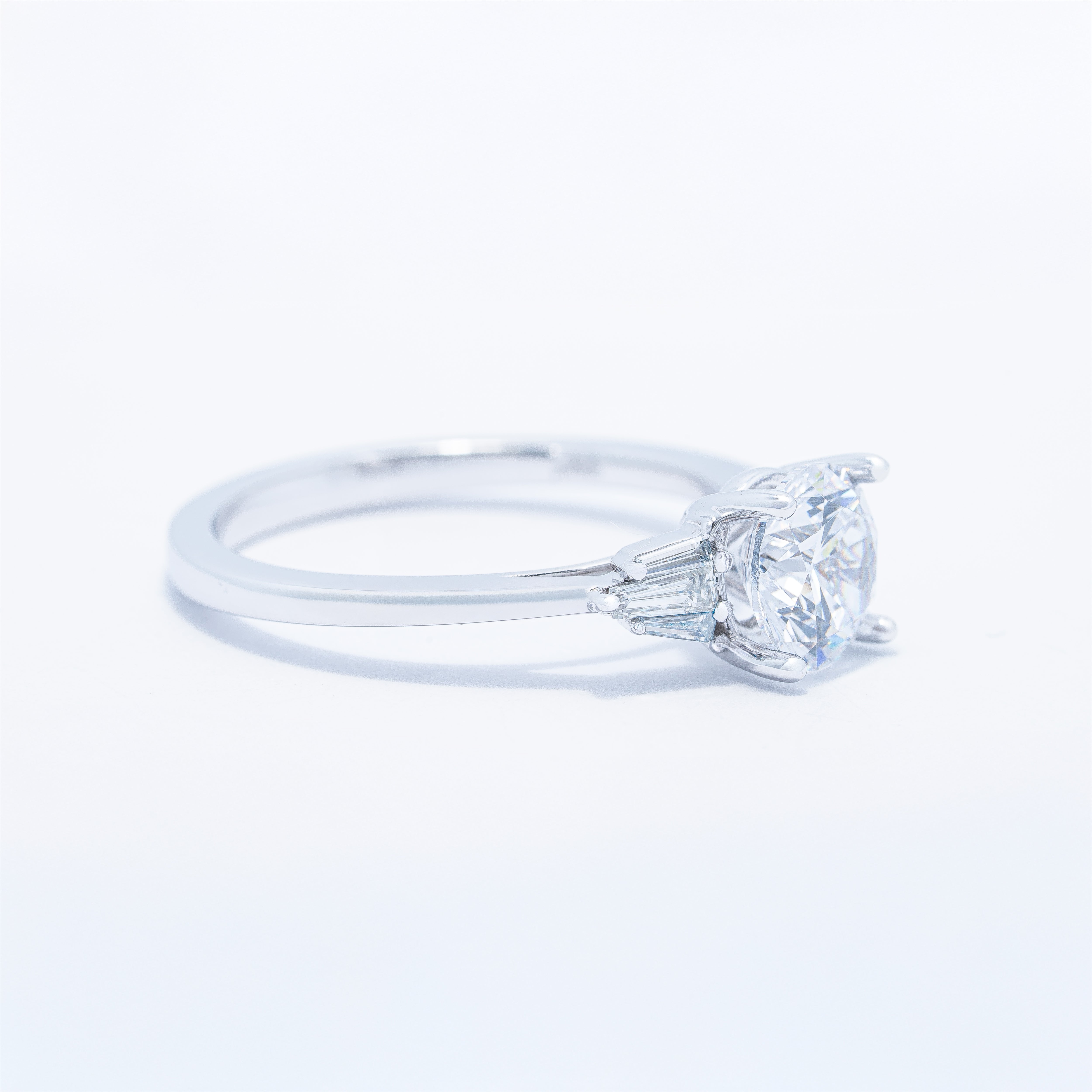 Classic Bridal Engagement Ring