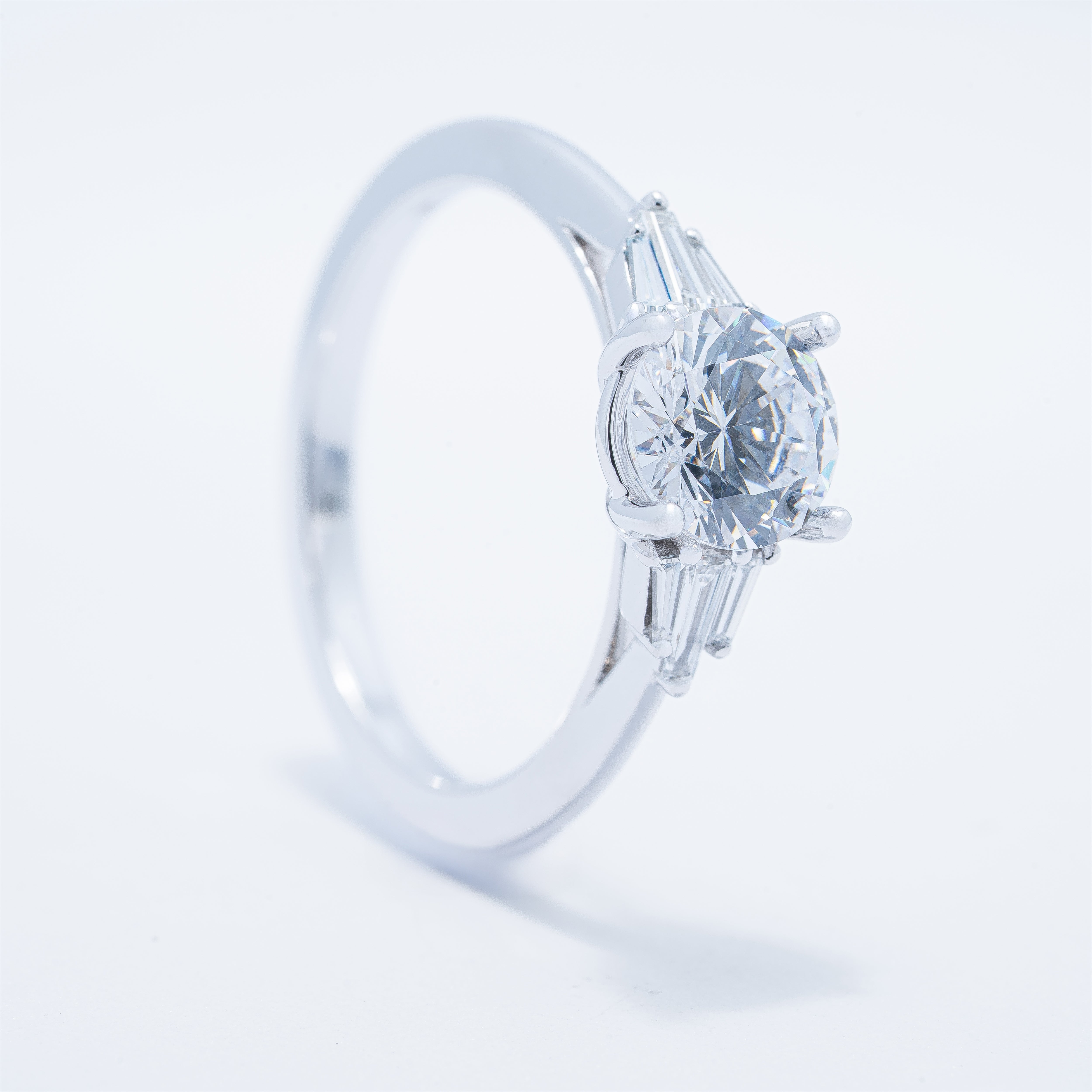 Classic Bridal Engagement Ring