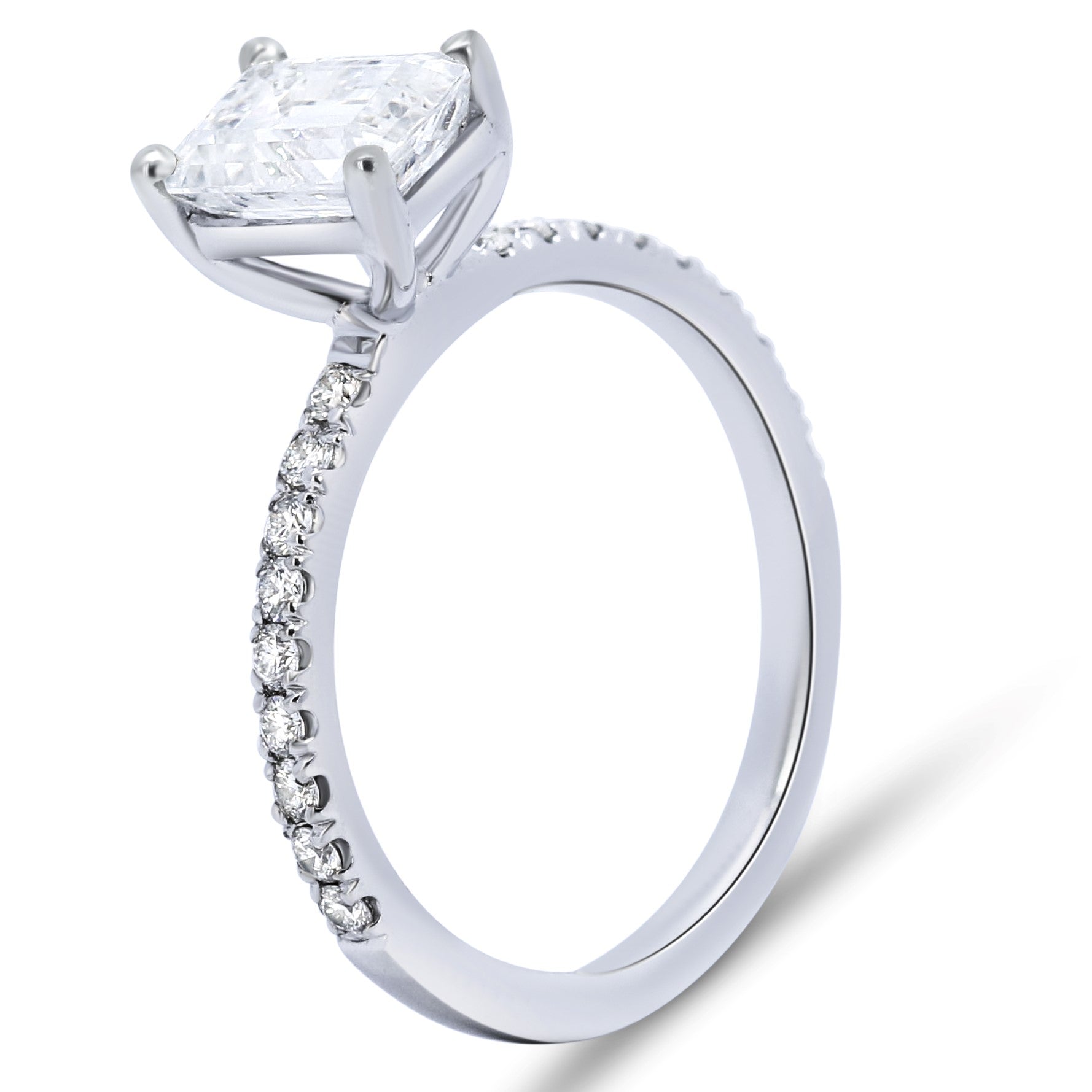 Classic Emerald Cut Engagment Engagement Ring