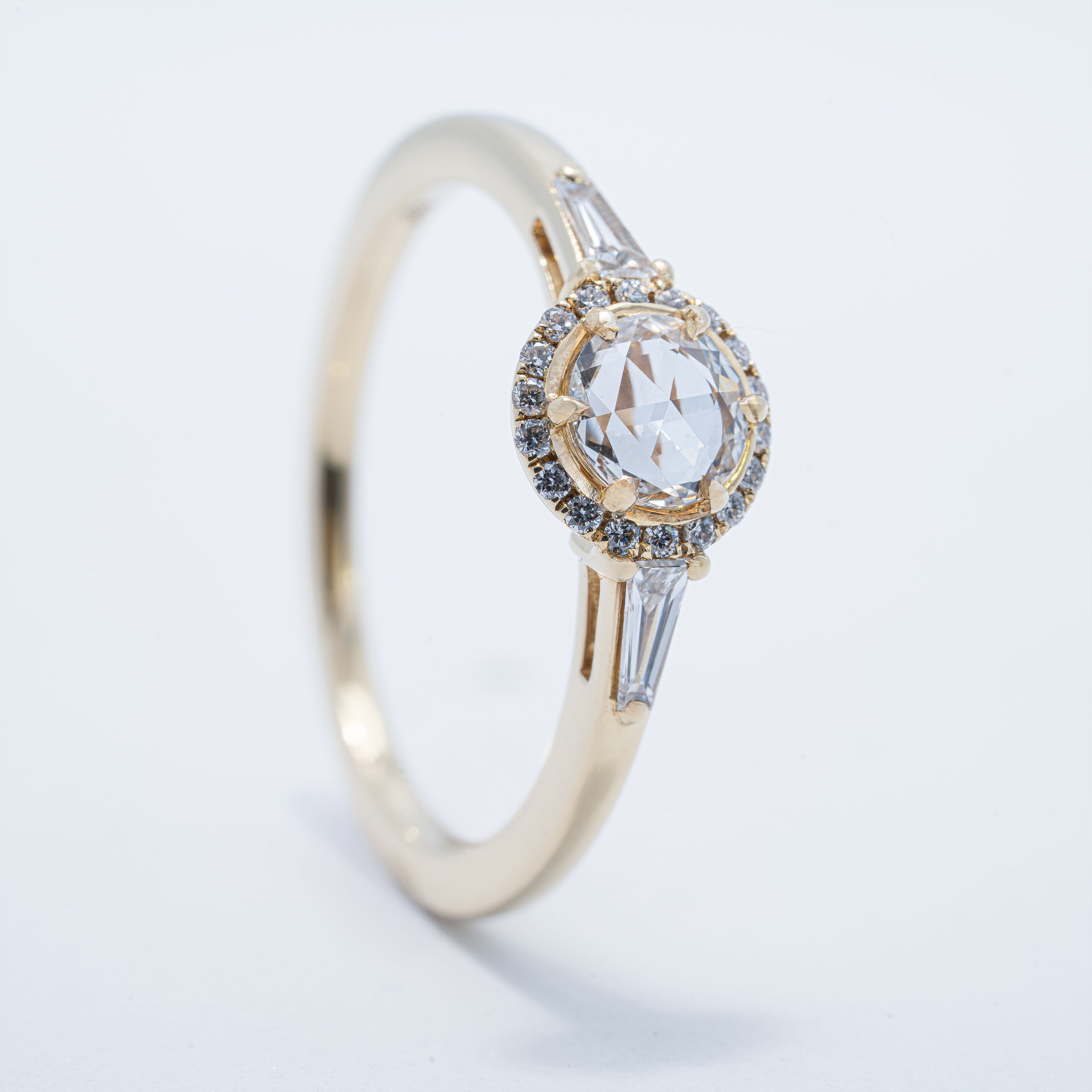 Lumiere Bridal Engagment Ring