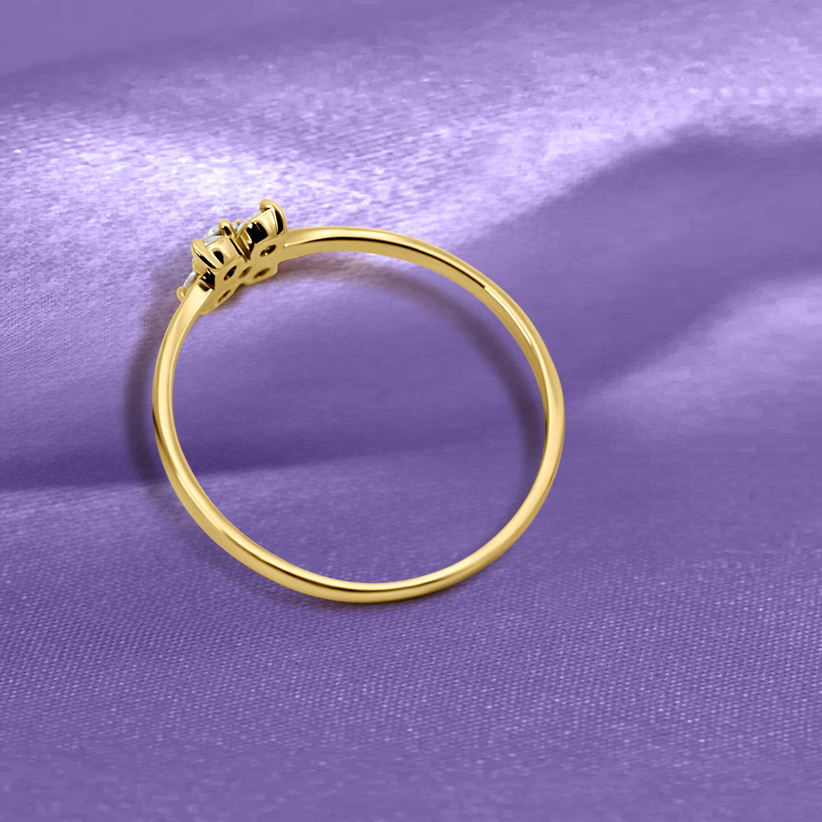 18K Yellow Gold Five-Stone Diamond Fashion Ring | Joe Kassab Jewelers