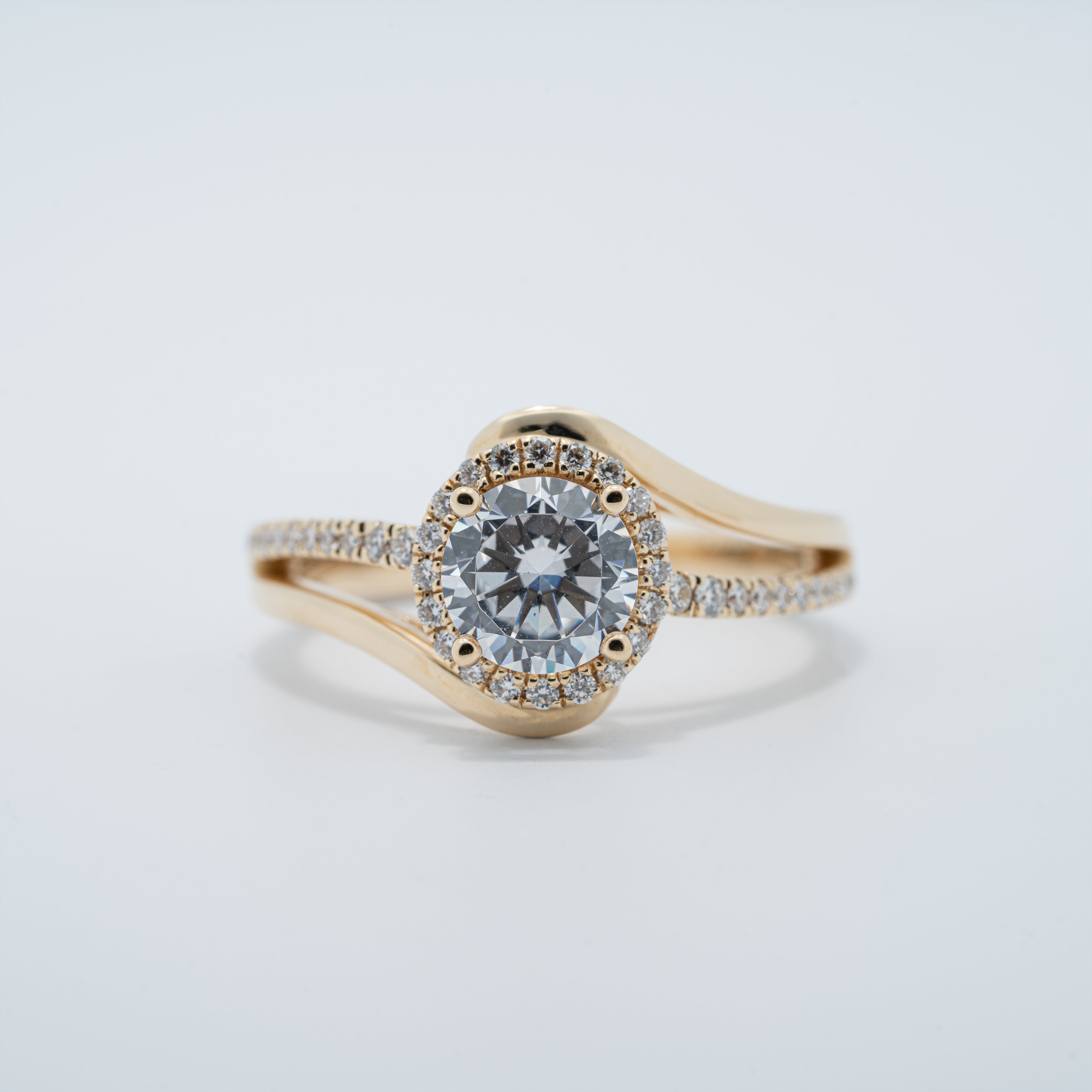 Vintage Halo Wedding Set