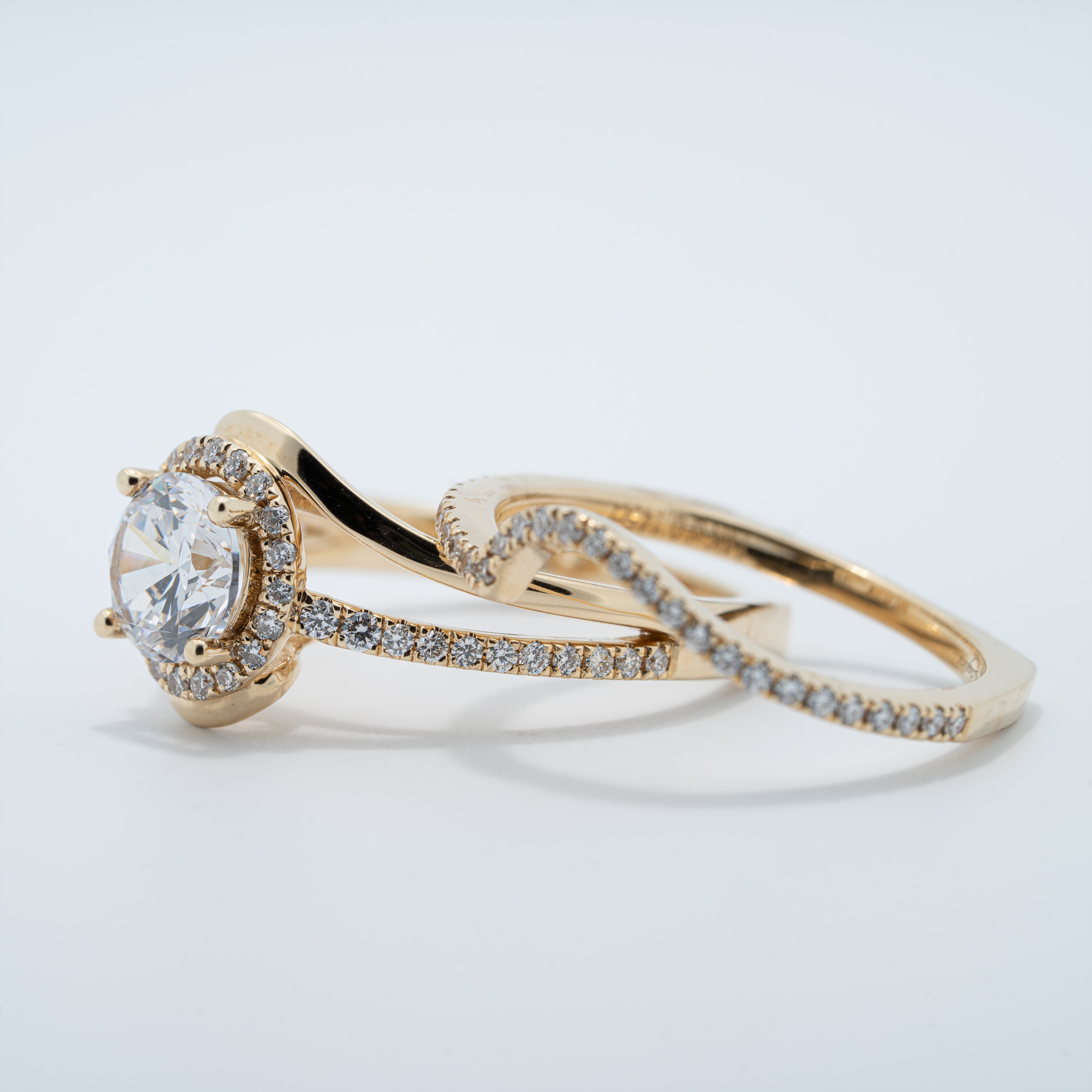 Vintage Halo Wedding Set