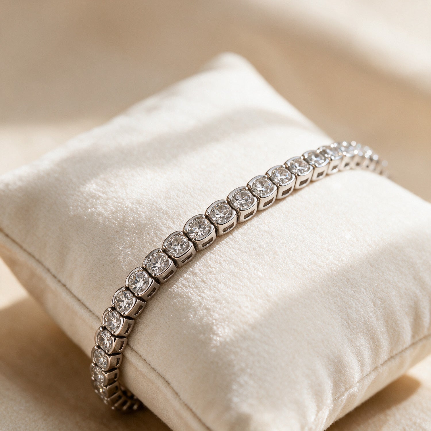 14K White Gold Tennis Bracelet with 6.07 Carats Natural Diamonds