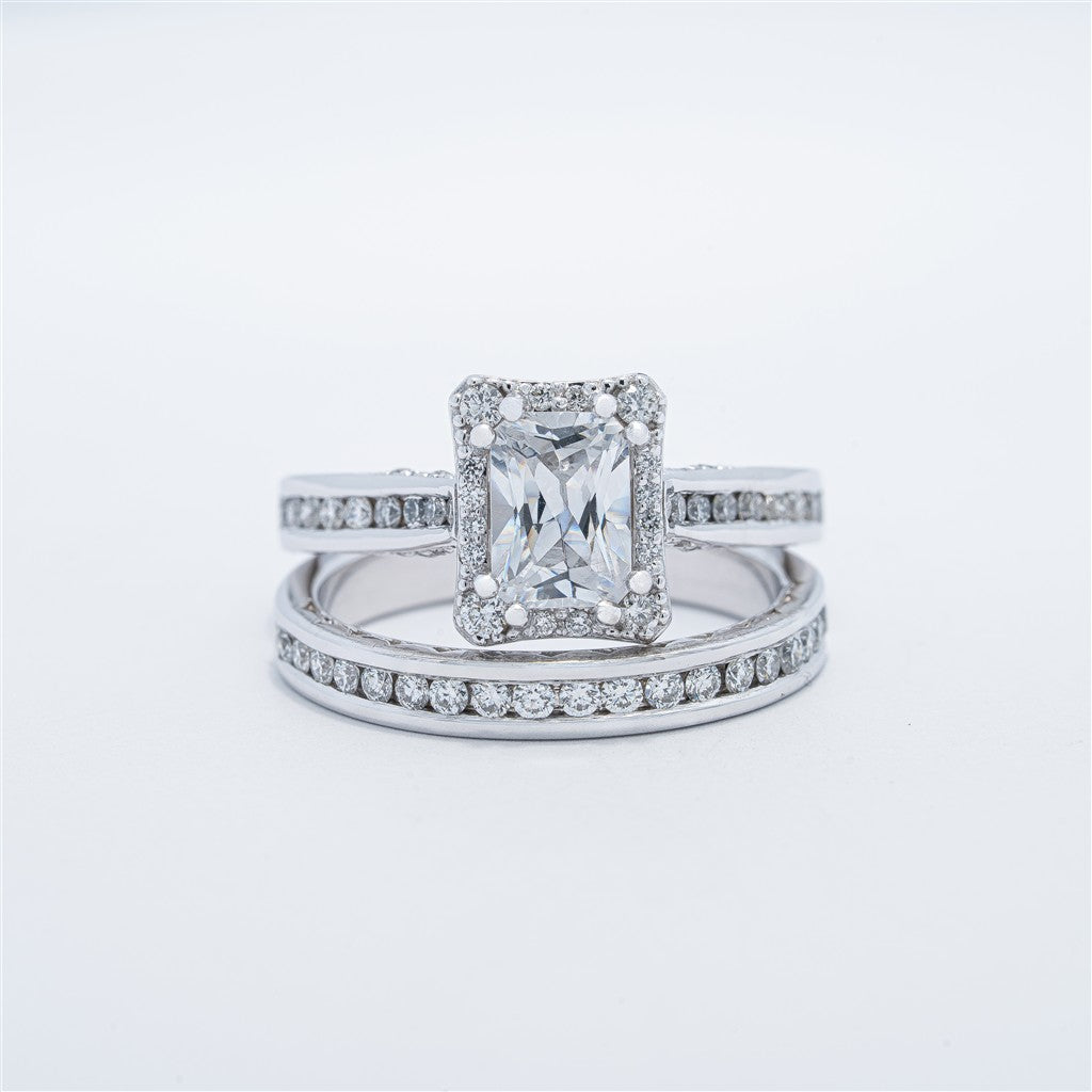 Vintage Halo Wedding Set